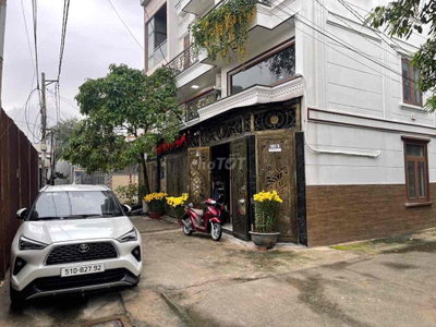 Nhà bán quận Gò Vấp ngay bờ kè đường Thống Nhất