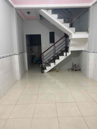 cho thue nhà MT đường Nguyễn Thượng Hiền, P5, Q.Bình Thạnh2PN,2WC