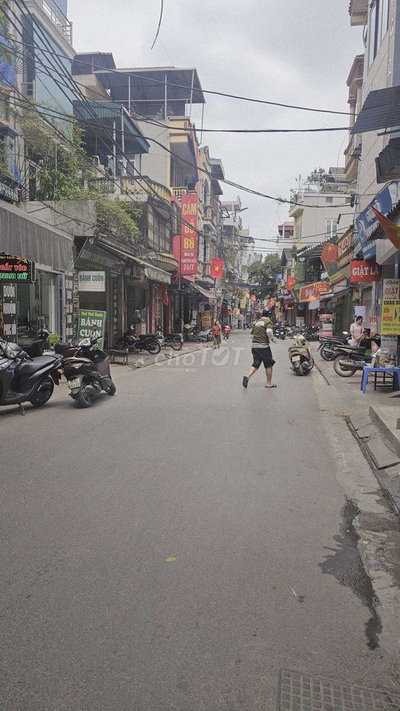 Mặt Phố Bùi Xương Trạch Thanh Xuân 50 Tỷ  150m2 mặt tiền 7,5m