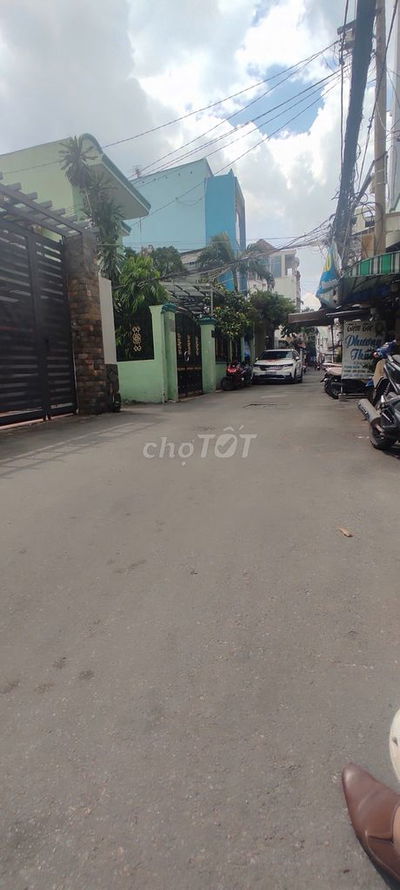🔥 NHÀ 2 TẦNG – HẺM XE HƠI – NỞ HẬU ĐẸP NƠ TRANG LONG, CHỈ 5.4 TỶ