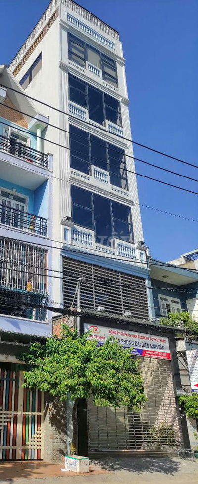 Cho thuê nhà nguyên căn MT 7 lầu có hầm để xe, thang máy