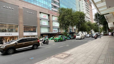 1000-8000M2 TRUNG TÂM THƯƠNG MẠI NGAY VINCOM LÊ THÁNH TÔN