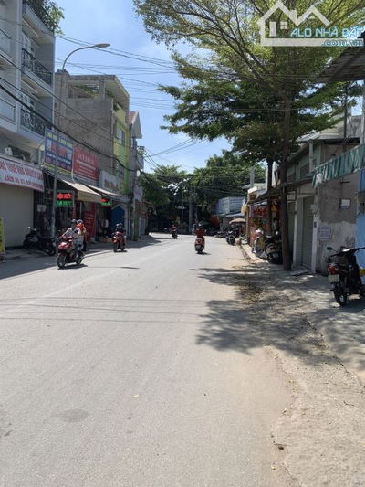 BÁN NHÀ VÀ ĐẤT SIÊU HIẾM – PHƯỜNG AN PHÚ ĐÔNG, QUẬN 12 – DT LỚN, SỔ HỒNG RIÊNG -GIÁ 70 Tỷ