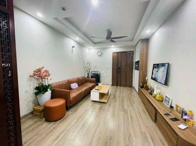Căn Hộ Cầu Giấy 100m2 - Tầng 10 - View Thoáng - Tiện Ích - Giá 7,3 Tỷ