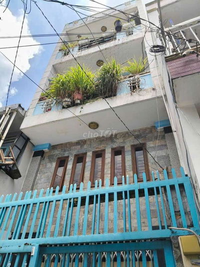 Bán Nhà Đường trường Chinh P 12 TÂN BÌNH Ngang 4M 28M2, giá 4,5Tỷ