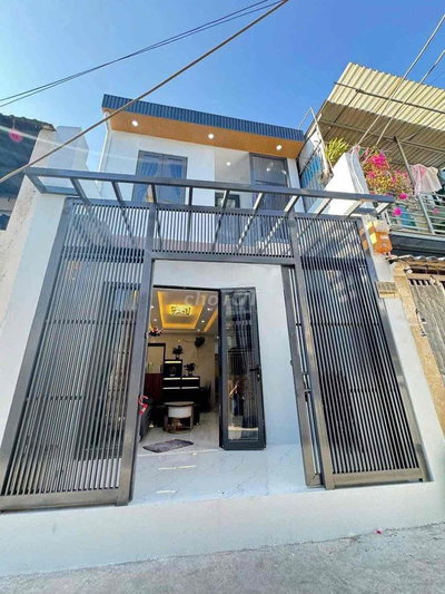 CẦN BÁN GẤP NHÀ TẠI CHỢ BÌNH CHÁNH 🆘