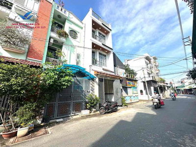 Nhà 4m x 16m 2 lầu mặt tiền đường thông 12m kinh doanh mọi ngành nghề