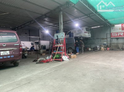 CHỦ CHO THUÊ 700m NHÀ XƯỞNG VỊ TRÍ ĐẸP – ĐƯỜNG VƯỜN CAM -PHÚ ĐÔ – PHÙ HỢP GARA Ô TÔ,