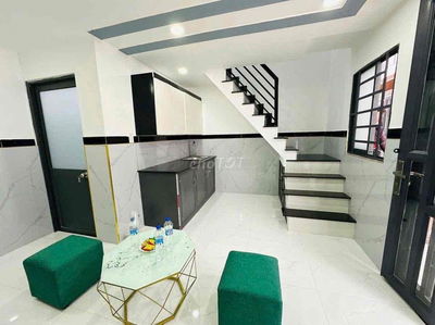 Chính chủ bán gấp căn nhà dt4x7 ngay bến xe Thới An 798tr sổ hồng