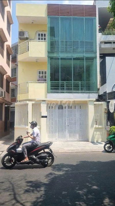 Nhà MT Hòa Hưng Quận 10, 3 mặt thoáng chỉ nhỉnh 200tr/m2 quá tốt