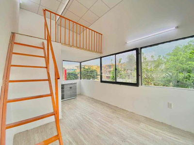 DUPLEX GÁC CAO KHÔNG ĐỤNG ĐẦU MỚI XÂY
