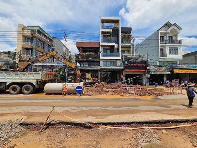 Nhà Mặt Tiền Nguyễn Thị Tươi, P Tân Bình, Tp Dĩ An.
