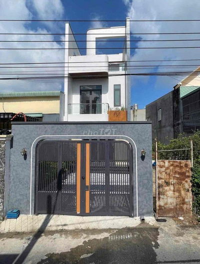 Bán Gấp Nhà 1 Trệt 1 Lầu gần VÒNG XOAY AN LẠC