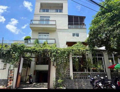 🥀🥀 Cho thuê Villa góc 2 mặt tiền Thảo Điền, Q2 cực đẹp