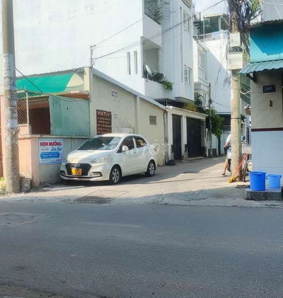 Cho thuê hxh Nguyễn Văn Đậu  trệt Lầu