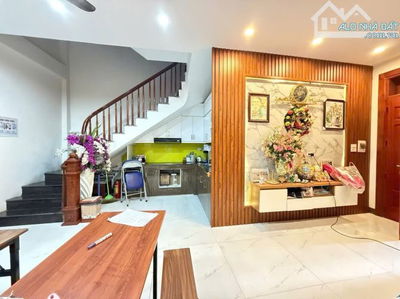 NHÀ 3 TẦNG HẺM ÔTÔ ĐỖ BÁ GẦN BIỂN MỸ KHÊ, 86M2 3PN KHÉP KÍN 7,8TỶ
