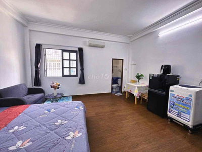 🏡 Cho Thuê Căn Hộ Full NT - Cửa Sổ Thoáng  Ngay ĐH HUTECH - HỒNG BÀNG