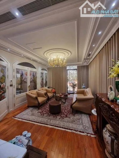 BÁN GẤP NHÀ PHÂN LÔ OTO CẦU GIẤY DT56m2*6T NHÀ 2 MẶT ĐƯỜNG. CHỈ 20TỶ
