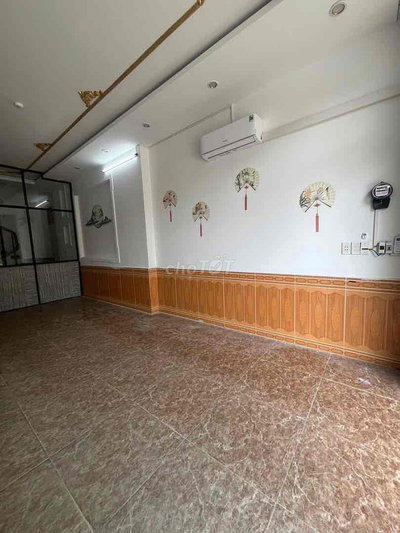 cần cho thuê mặt bằng đường phú thạnh