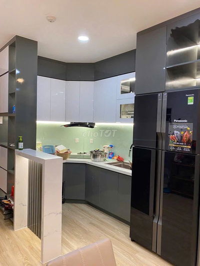 Bán căn 2pn 71m2, giá 4.6ty, ntcb Emerald Celadon city Q. Tân Phú