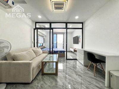 Căn Hộ 1 Phòng Ngủ Cao Cấp Full Nội Thất Ban Công Tại Vạn Phúc City
