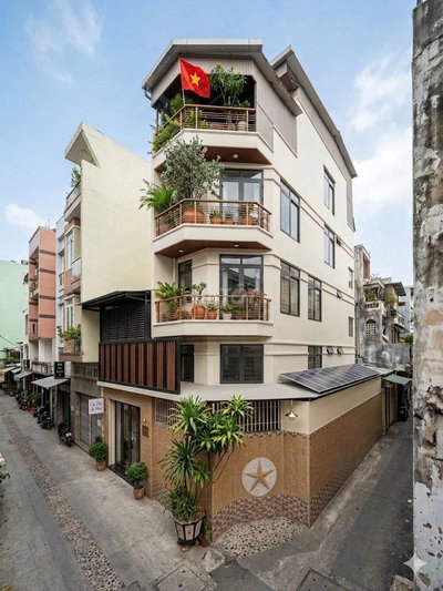 Bán nhà HXH Nguyễn Trãi,Quận 5.DT:5.3x14m,Nhà 6 tầng 2 mặt thoáng