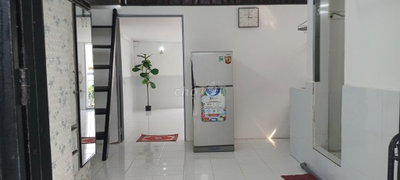 Cho thuê căn hộ mini lầu 4 nhà chung cư tập thể