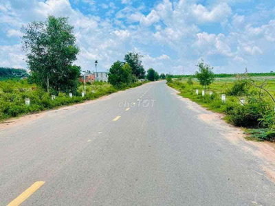 Bán lô đất mặt tiền đường nhựa DH01, Minh Thành.