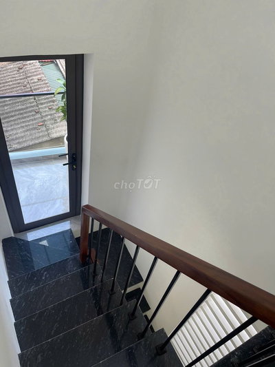 Bán nhà Thụy Khuê Tây Hồ Ở luôn Căn góc Gần Hồ ngõ thông 32mx4 tầng 3N