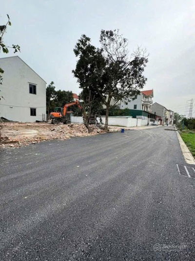 BÁN LÔ ĐẤT GIÁP VINHOMES OCP2 CHỈ NHỈNH 2TỶ ĐƯỜNG ÔTÔ THÔNG