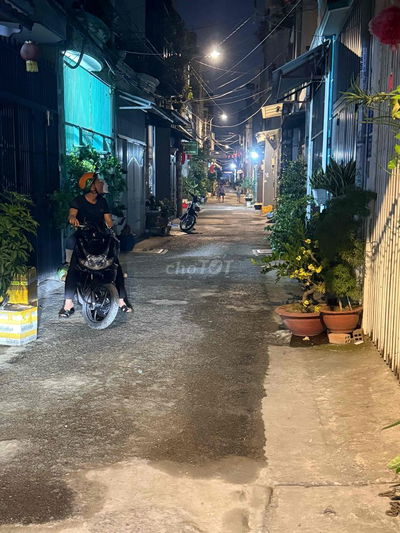 CHỦ BÁN GẤP - 65m2 - Nhỉnh 4tỷ