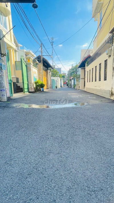 CỰC HIẾM LÔ ĐẤT GÓC 2 MẶT TIỀN  ĐƯỜNG ĐẶNG VĂN BI HỆ SỐ XÂY DỰNG CAO