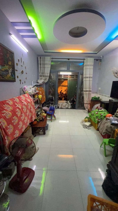 Nhà siêu rẻ tại Phú Định Q8