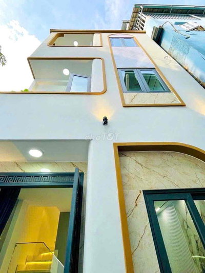 LÔ GÓC THOÁNG • GÒ VẤP • 4.2x8.5M ❌ 3 TẦNG • 5.48 TỶ