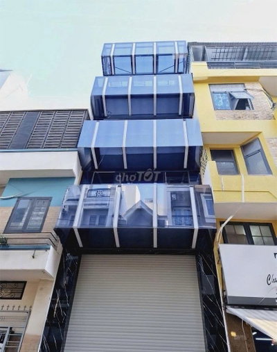 NHÀ MỚI LÊN ỐP KÍNH CỰC HOT ! 8A Hoa Sứ  ,Q. Phú Nhuận. DTSD 400m2