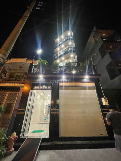 Cho thuê Toà nhà làm VP, 5 sàn suốt, Mặt Tiền Đường Số 4 P16 Gò vấp