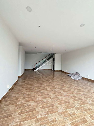 Cho thuê căn shop giá 19tr