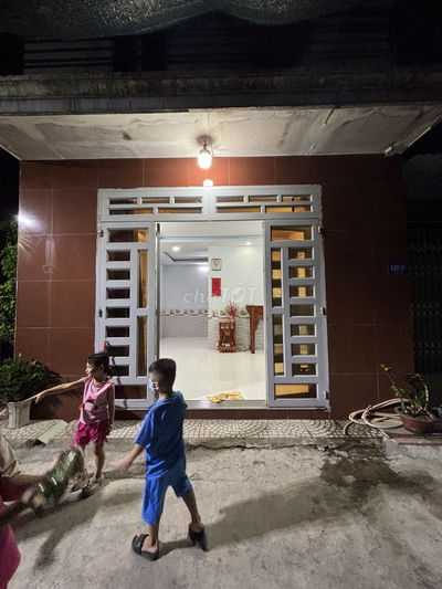 Cho thuê nhà nguyên căn, đường Dương Thị Mười
