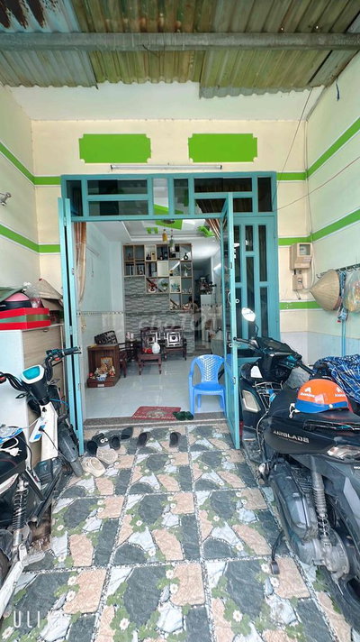 Nhà 1T2L 4pn hẻm thông xe hơi đậu cửa 7tr