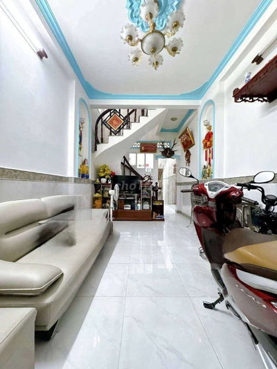 bán nhà đúc lầu đườngsố 2 p16 GV 35m2 hẻm thông gần phanchu trinh 4t55