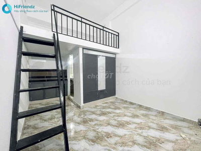PHÒNG TRỌ 4NG 4 XE NGAY ĐH VĂN LANG RỘNG 30m2 CÓ THANG MÁY & BẢO VỆ