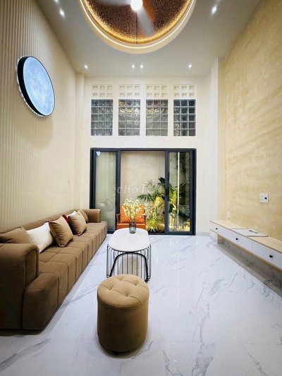 Gấp! Bán nhanh nhà 47m2 Kỳ Đồng,Q3.Gần cầu Lê Văn Sỹ. Hẻm 5m. Sổ riêng