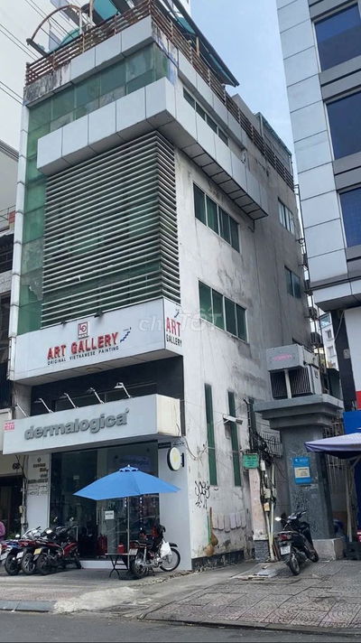 CHO THUÊ NHÀ NGUYÊN CĂN MẶT TIỀN PHÓ ĐỨC CHÍNH – NGAY CHỢ BẾN THÀNH