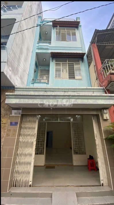 Nhà mặt tiền căn góc Nguyễn Tiểu La, Q10. DT: 4x14m, 2 lầu. Giá 24tr