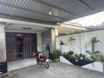 Bán Đất Tặng Nhà Cấp 4 Hoàng Phan Thái 850Tr,Tổng DT 190m2,lên thổ 85m