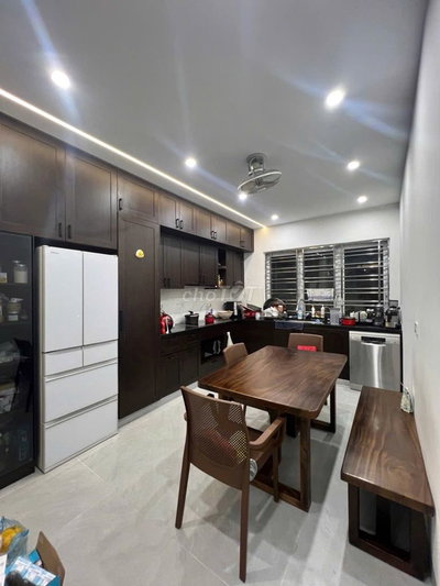 Bán nhà Xuân Thủy, Cầu Giấy, Nhà hiện đại, sang trọng, 50m2, 13,5 tỷ