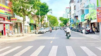 🔥SIÊU PHẨM DÒNG TIỀN - ĐƯỜNG HOÀNG DIỆU HẢI CHÂU - 180M2 NGANG 10M - DÒNG TIỀN 140Tr/TH