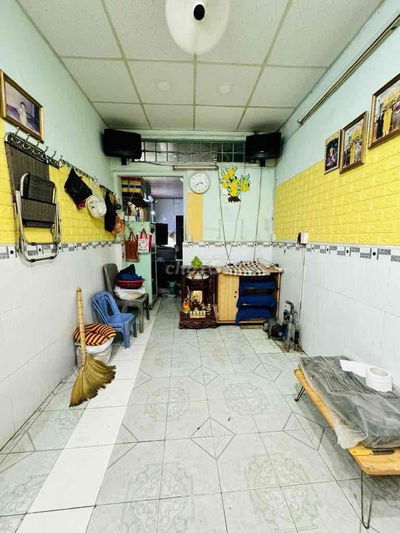 NHÀ TIỀM NĂNG, LÂU NĂM - CÁCH MẠNG THÁNG 8 - 33M2 - NHÍCH 3TỶ