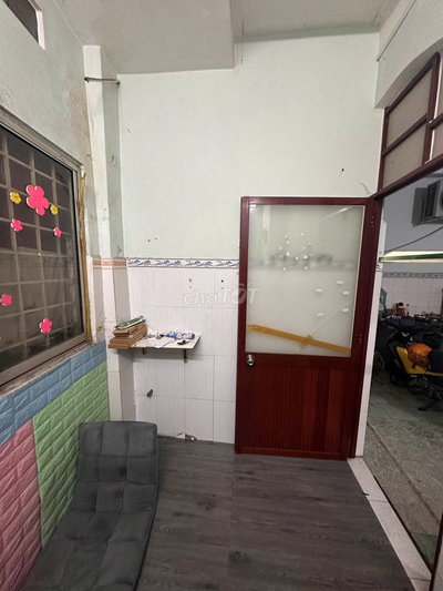PHÒNG TRỐNG GIỜ GIẤC THOẢI MÁI KHÔNG CHUNG CHỦ