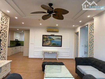Căn hộ SANG SỊN Ciputra CĂN GÓC 142m2 chỉ 22tr , full nội thất tại Hà Nội